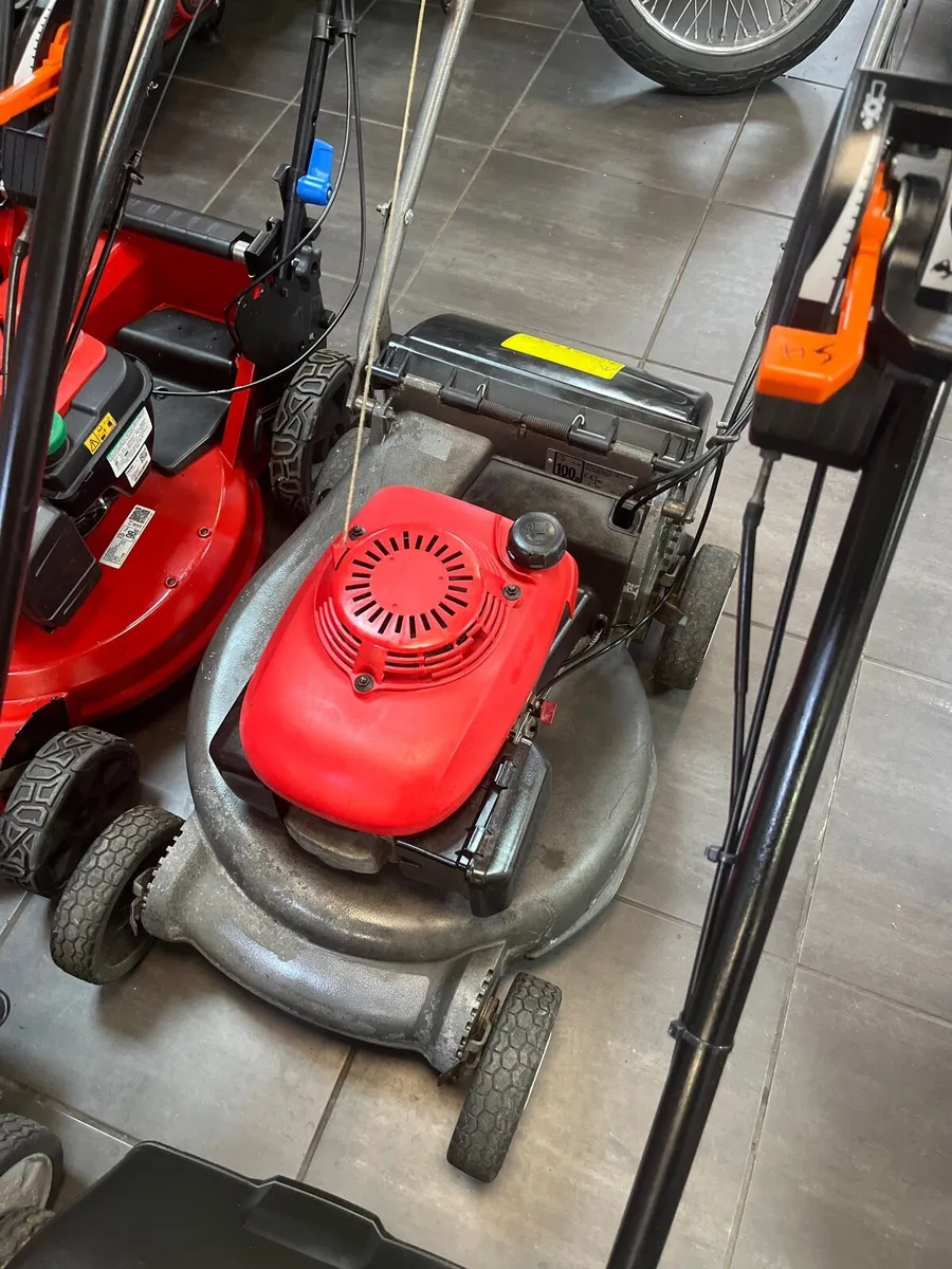 Lawnmowers - Image 4