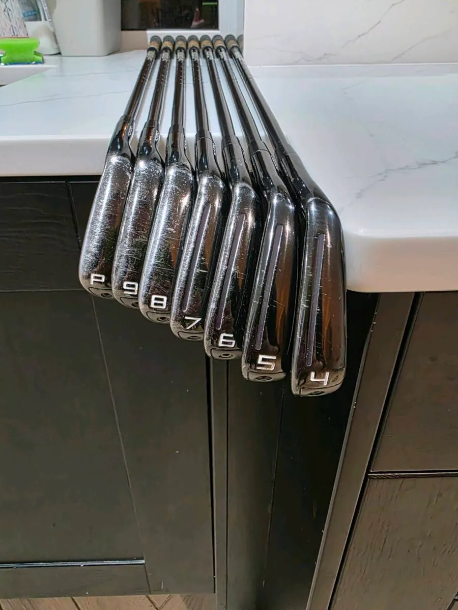 TaylorMade P790 Black Irons (4-PW) - Image 2