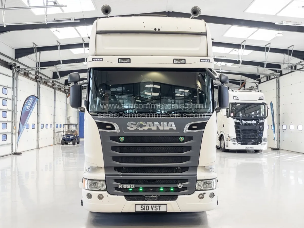 2016 SCANIA R520 V8 HIGH SLEEPER CAB - Image 2