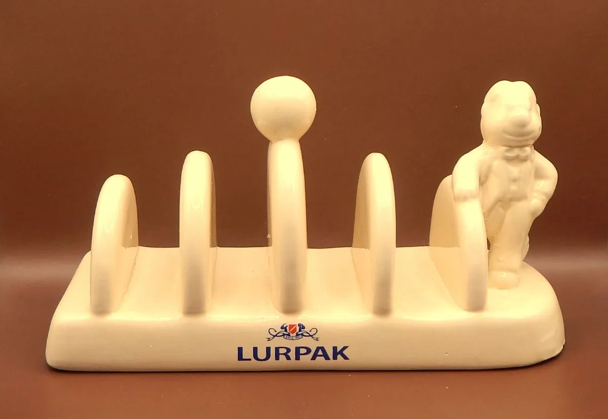 Lurpak Douglas Collection Toast Rack & 3 Egg Cups - Image 4