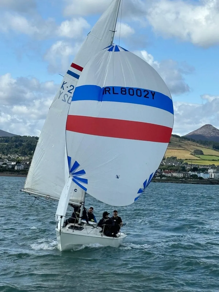 Hunter Formula One Sail Boat - Image 1