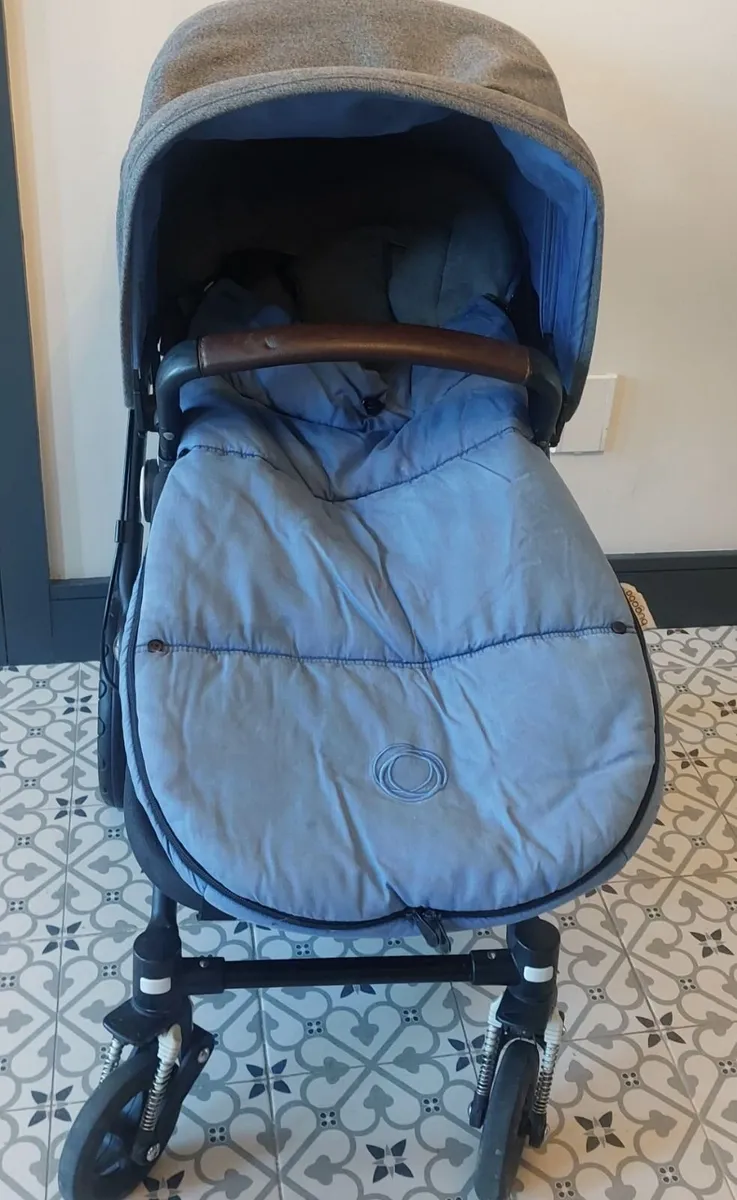 Bugaboo travel system - Image 3