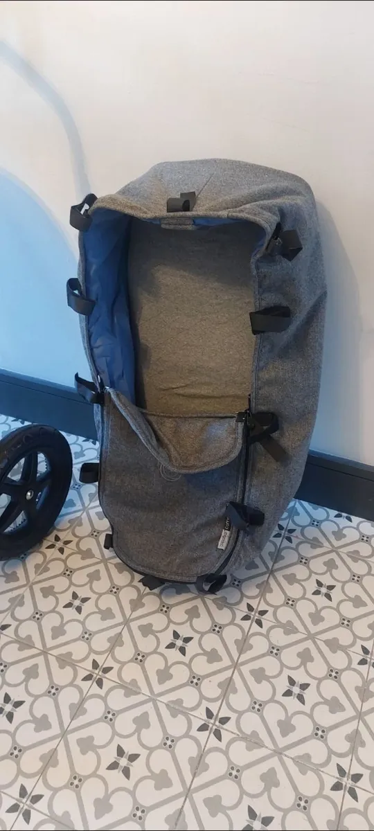 Bugaboo travel system - Image 4