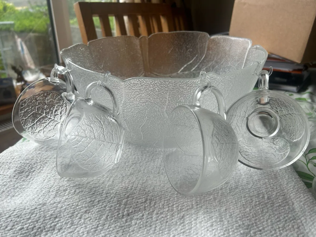 Aspen Punch Bowl Set - Image 1