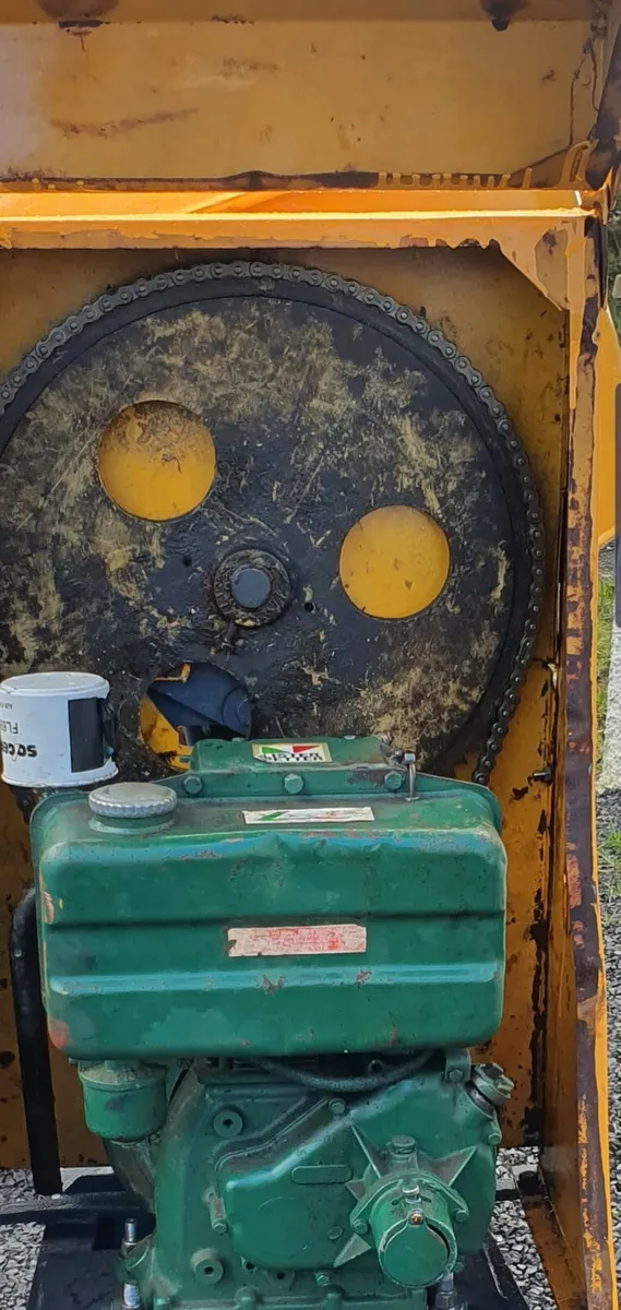 Cement mixer - Image 2