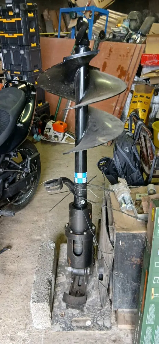 Trailer, bike , bale lifter, spike,oil tank steel. - Image 3