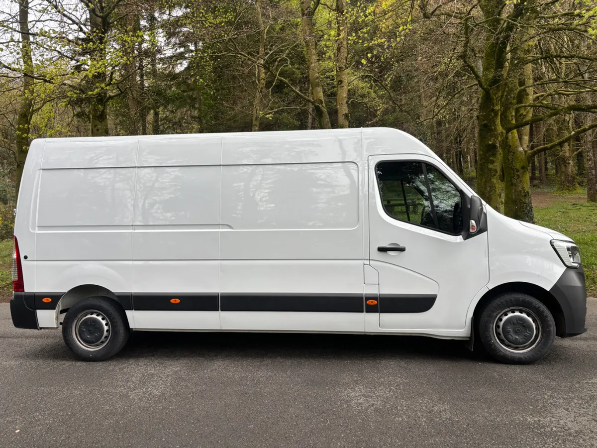 2023 Renault Master LWB VAT INCL ⭐️⭐️⭐️ - Image 3