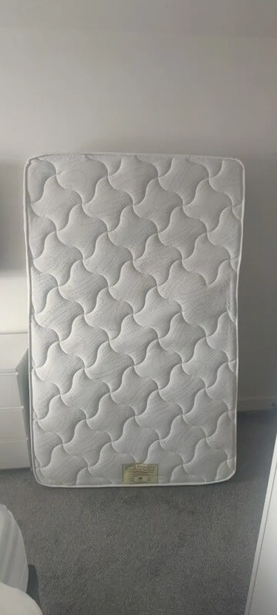 4ft Mattress - Image 2