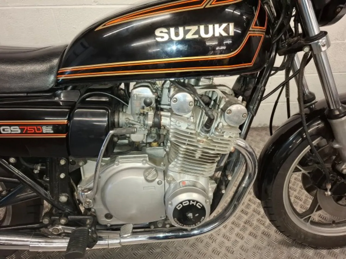 Suzuki GS750E 1979 - Image 4