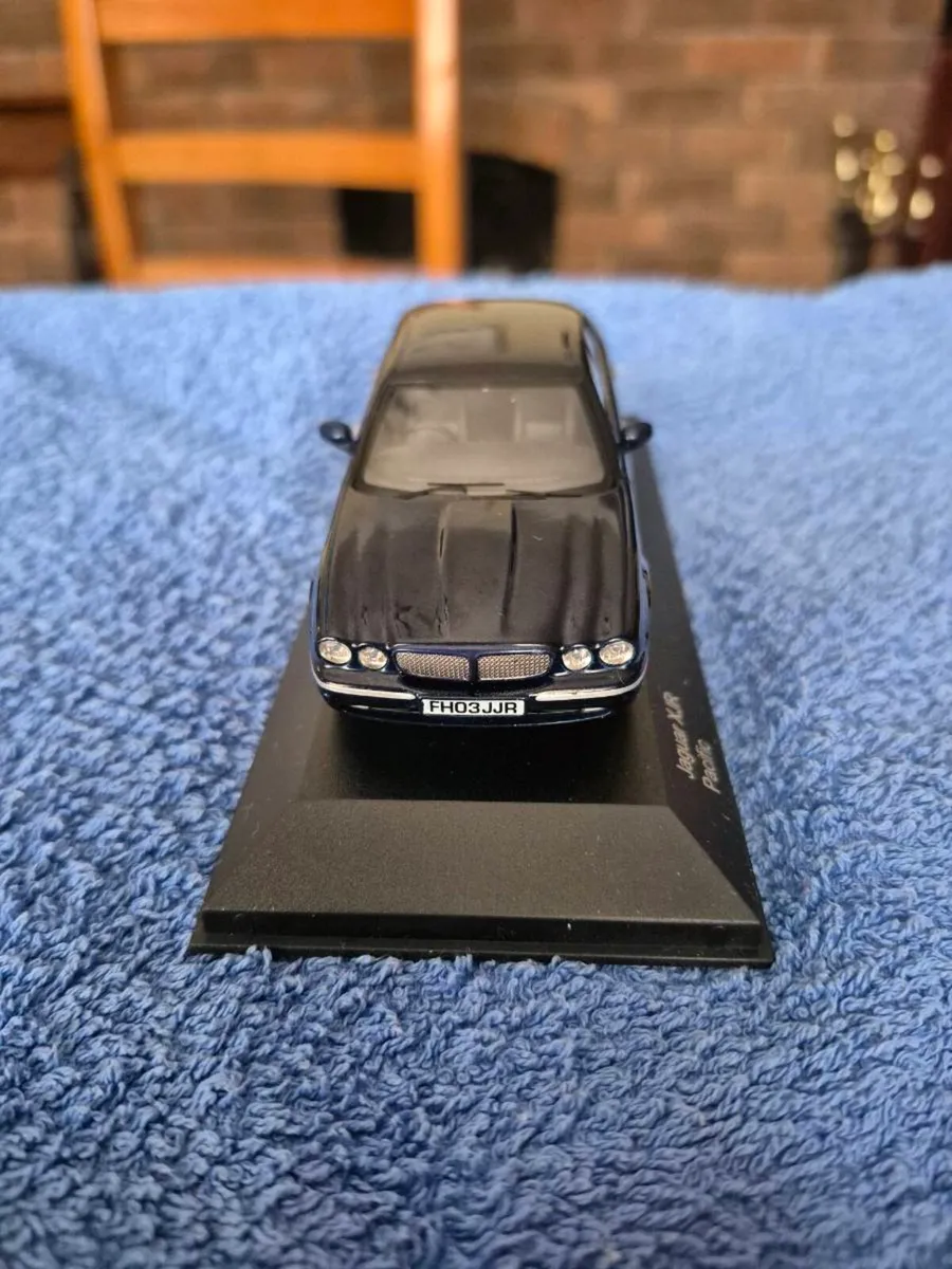Vanguards Limited Edition Jaguar XJR Pacific - Image 3
