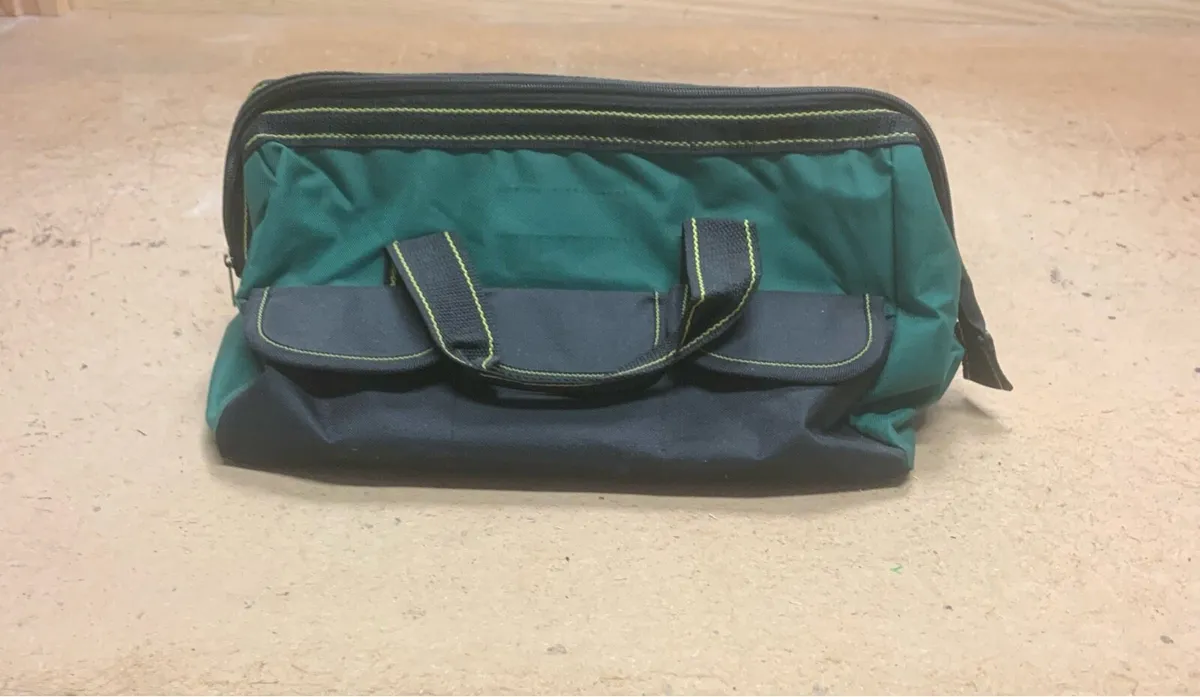 Air nail gun - Image 2