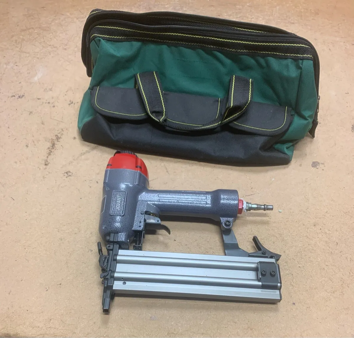 Air nail gun - Image 3