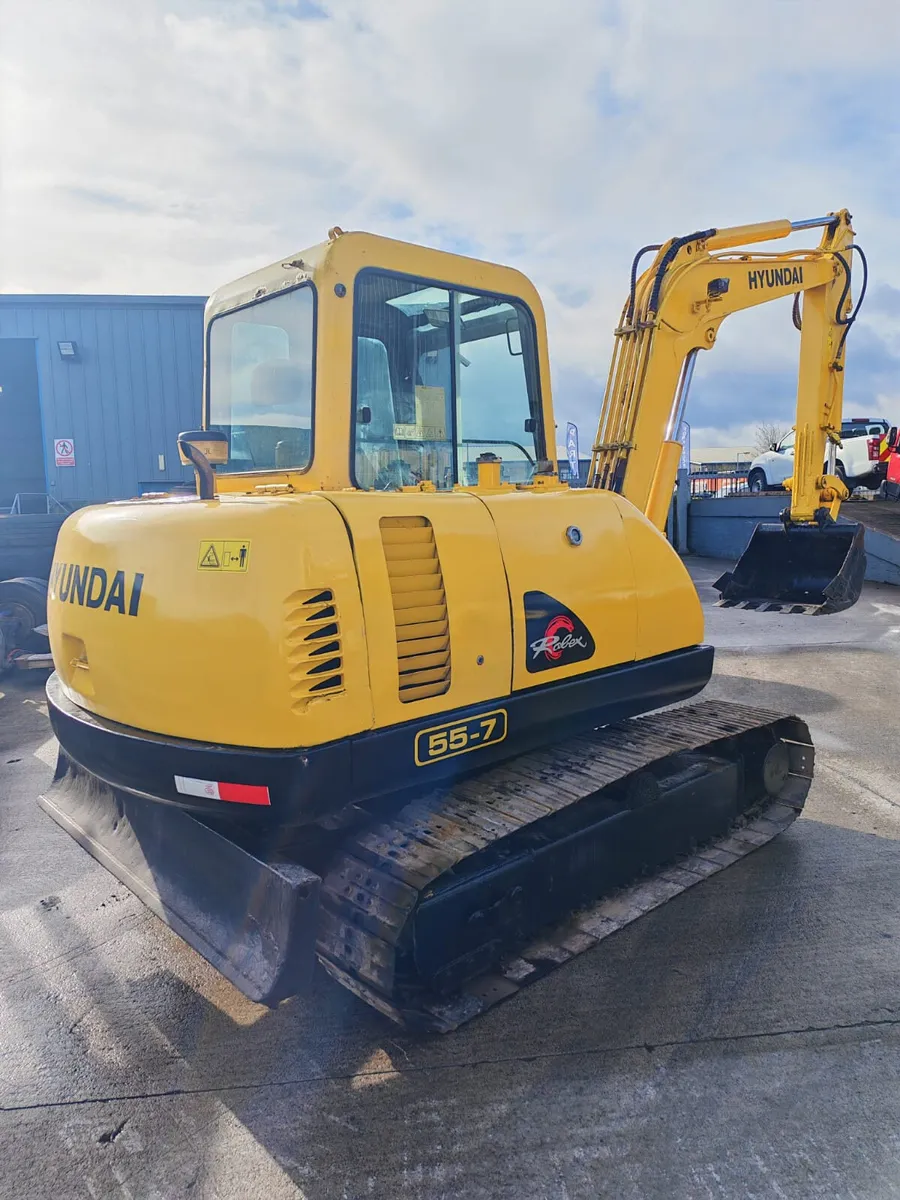 For Sale: Hyundi Robex 55-7 Excavator - Image 2