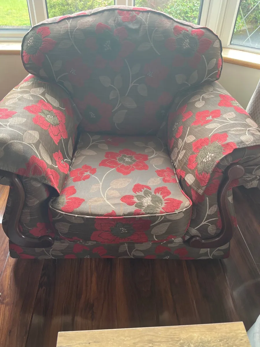 Suite furniture - Image 2