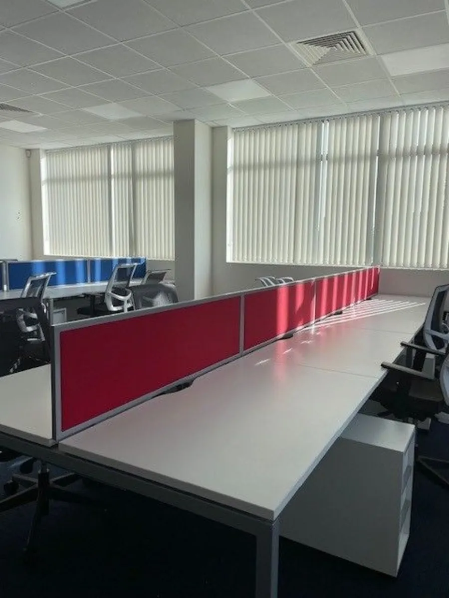 Office Desks - Image 3
