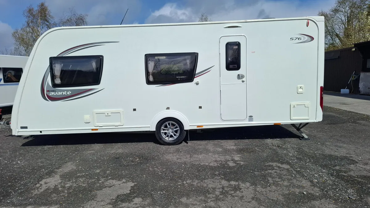 Elddis Avante 6 berth caravan - Image 1