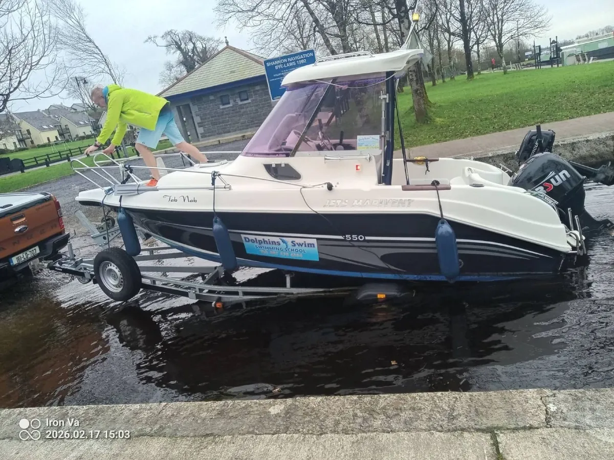 Pilothouse 5.5m 60hp - Image 4