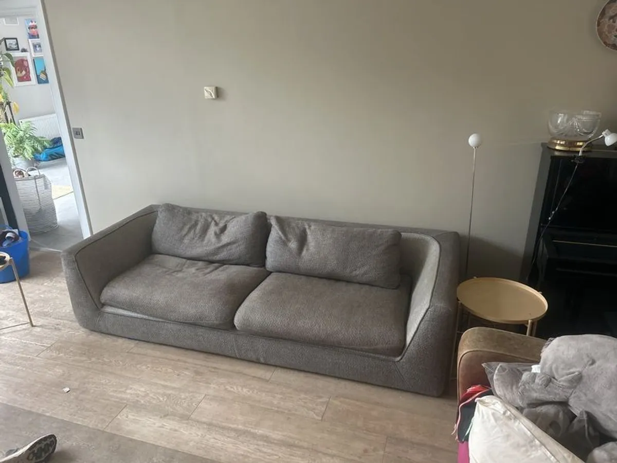 Roche Bobois Couch - Image 4