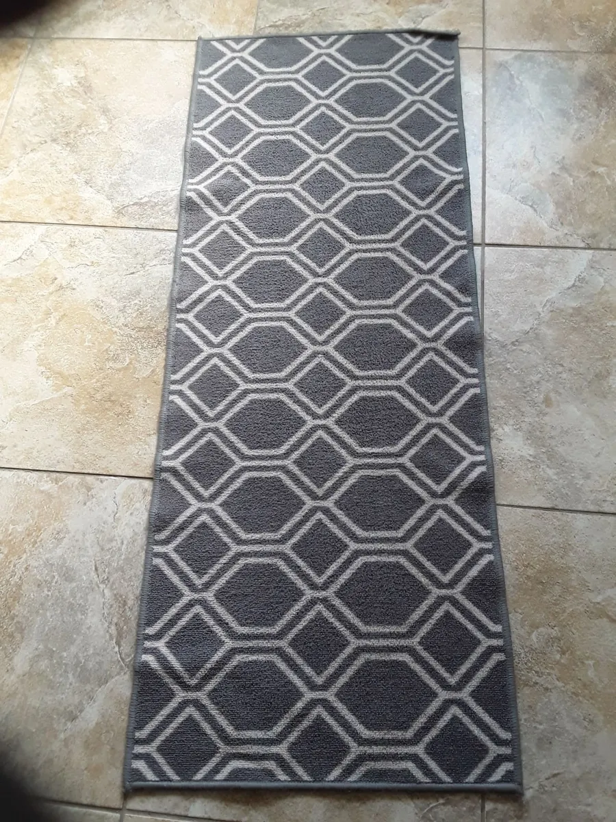 Long Runner carpet good condition - Image 1