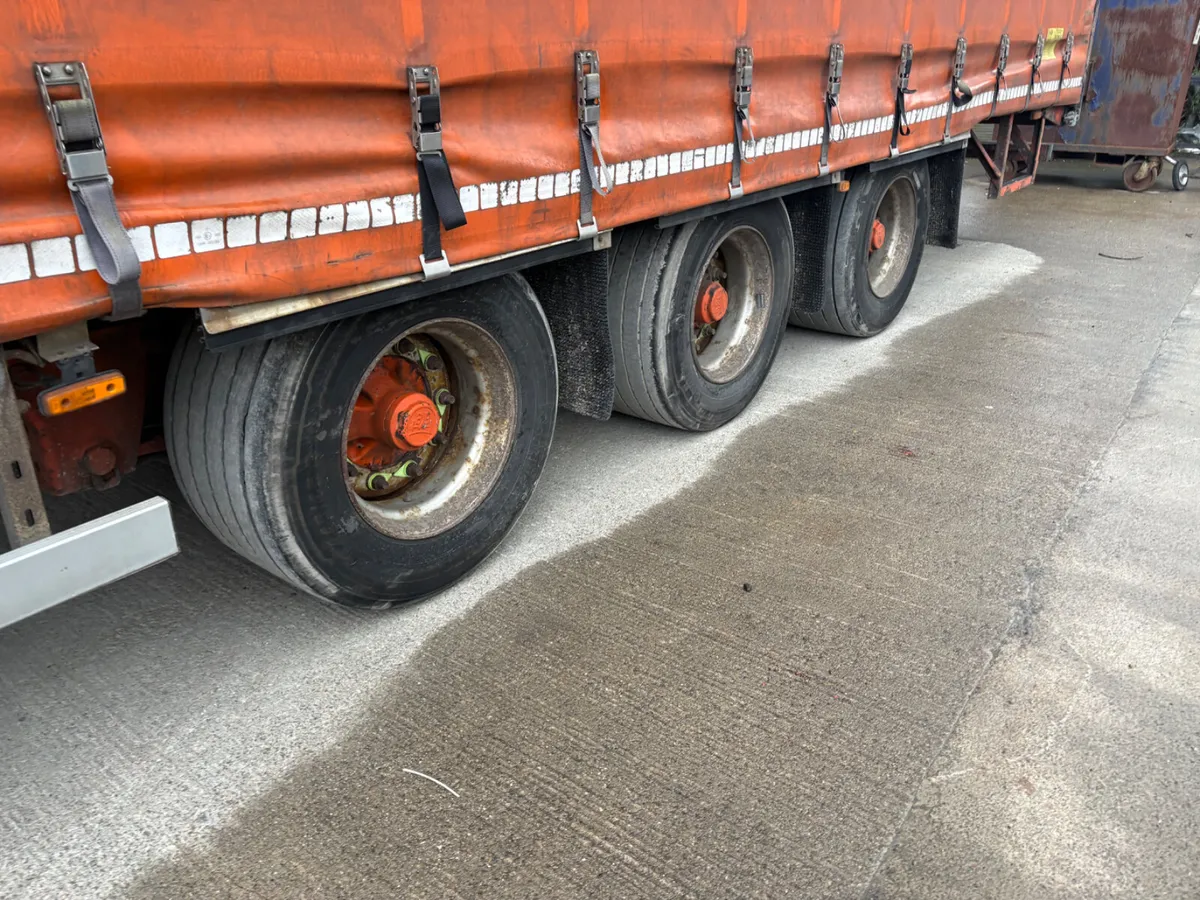 2017 double deck trailer - Image 3