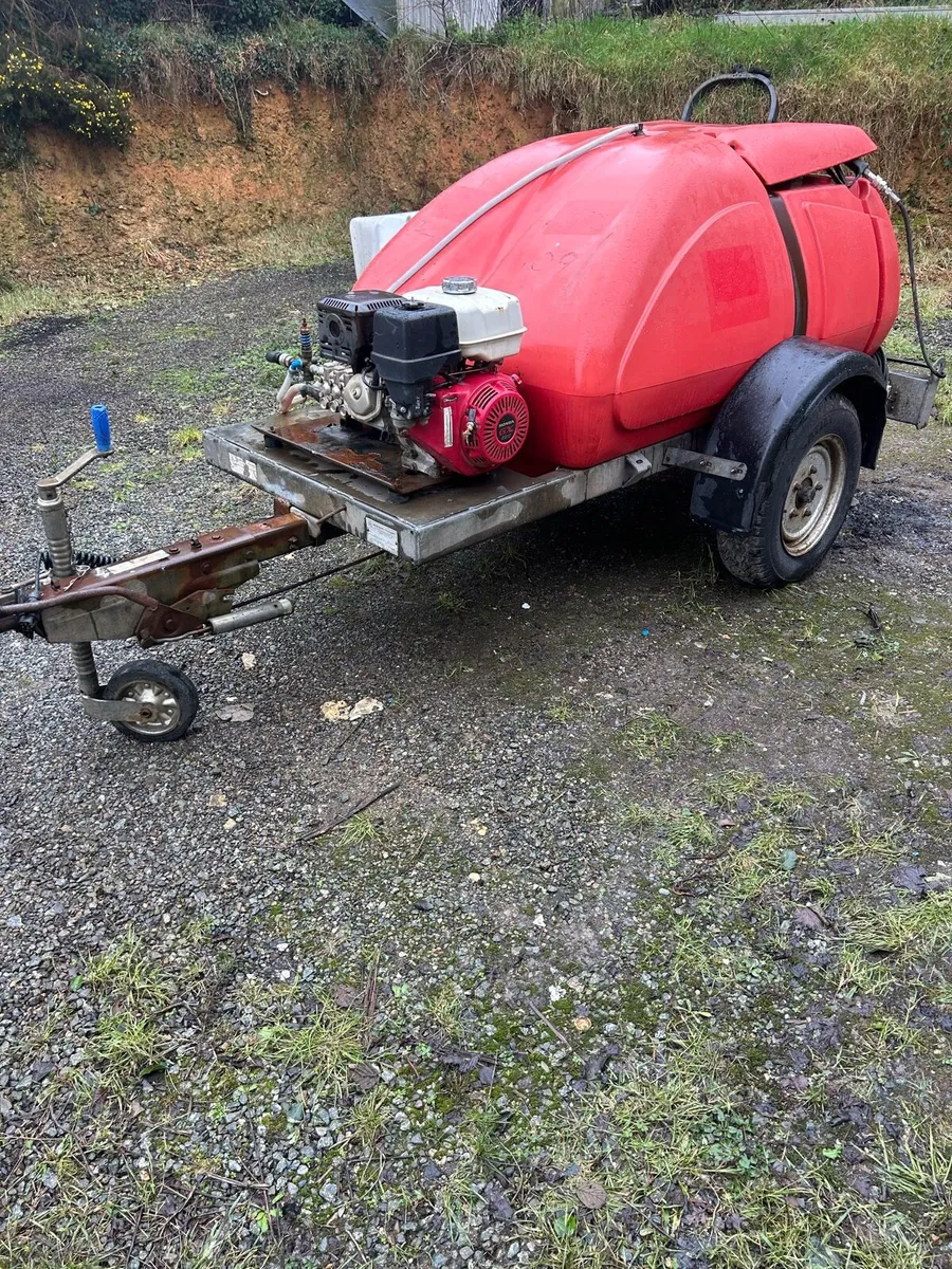 Western bowser and 2022 Honda washer - Image 2