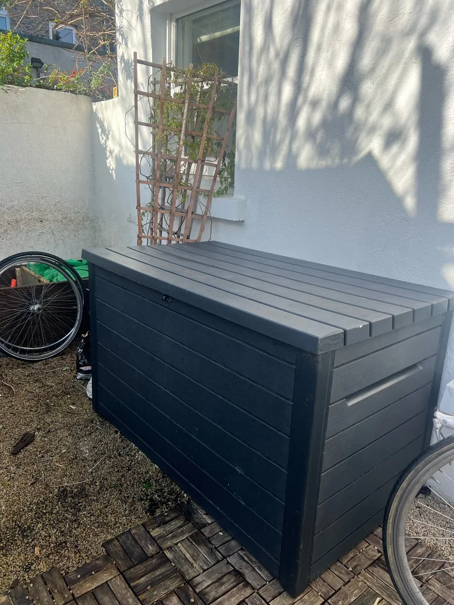 Keter Storage box - Image 1