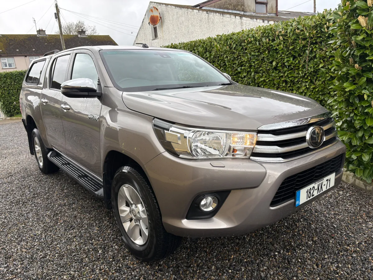 Toyota Hilux 2018 - Image 2