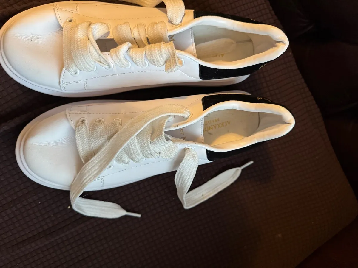 Trainer’s - Image 4