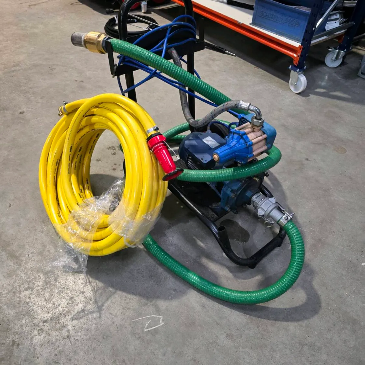 Parlour Wash Down Pump 100L/Min - Image 2