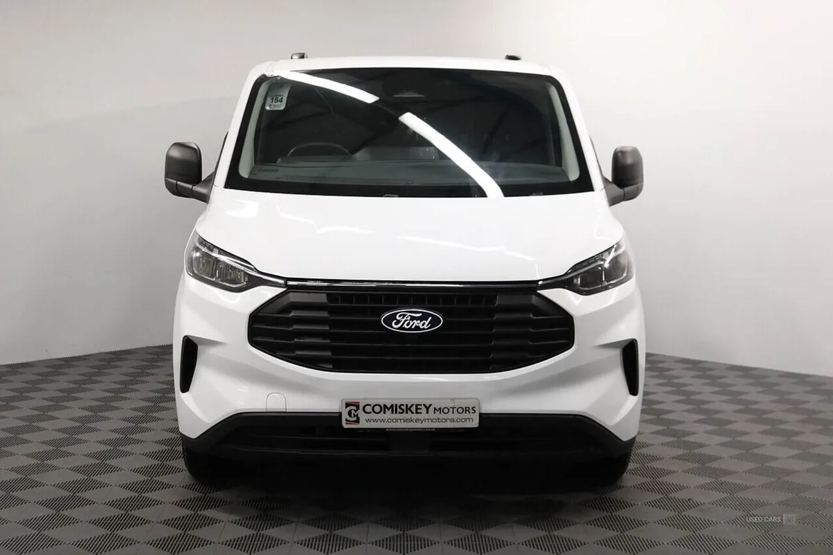 Ford Transit Custom 300 EcoBlue Trend - Image 2
