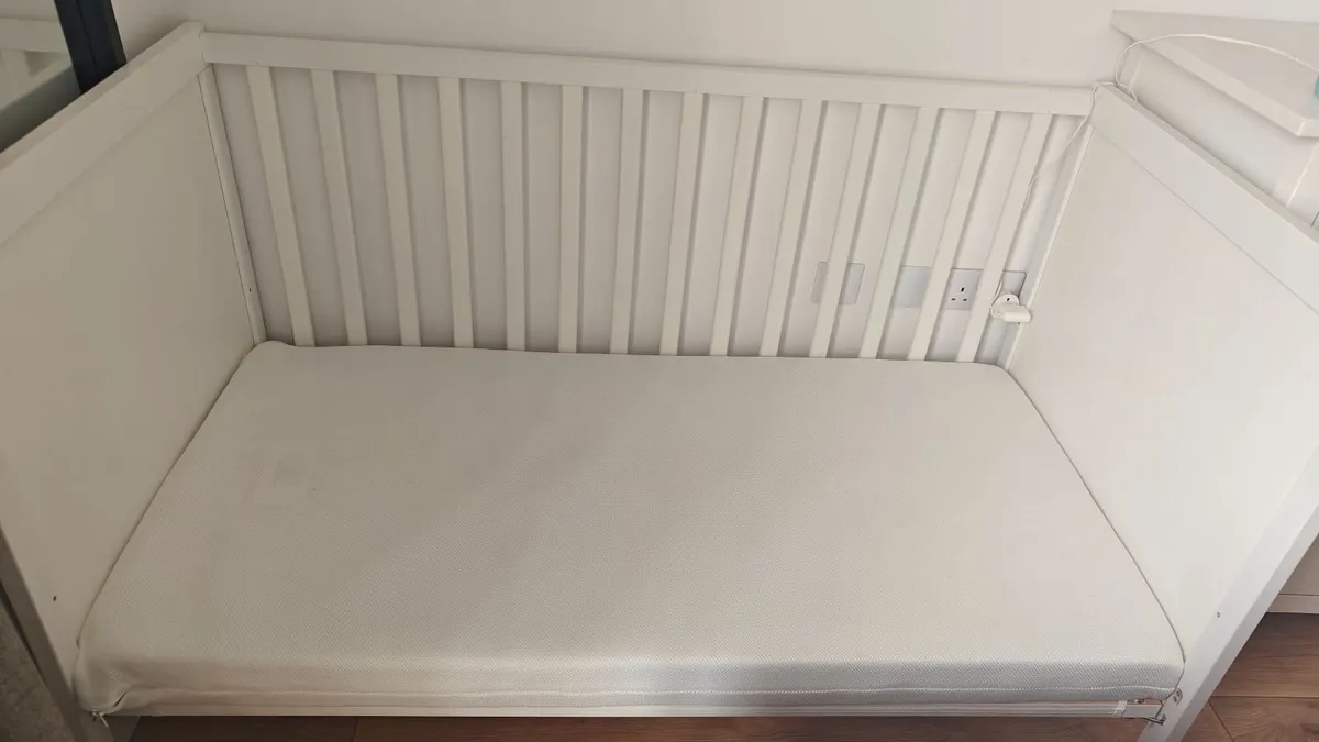 IKEA SUNDVIK cot, white, 70x140 bed - Image 3