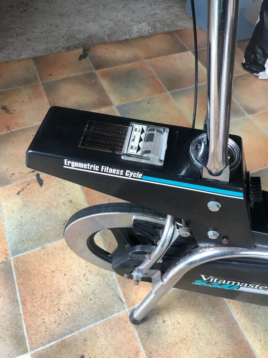 Vitamaster 850 Exercise Cycle - Image 2