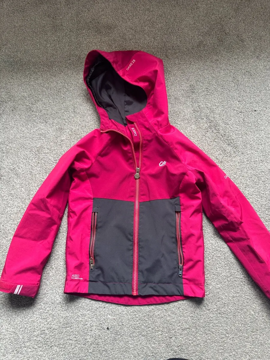 Small clothes bundle for 6-7 years old girl - Image 3