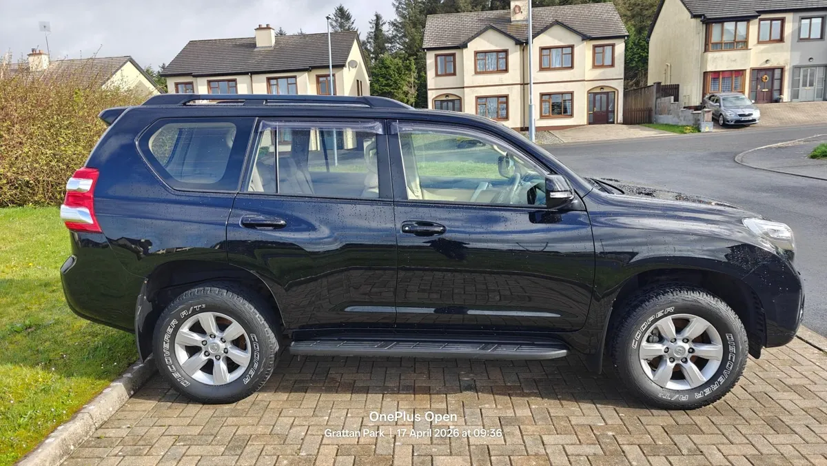 Toyota Land Cruiser 2017 - Image 4