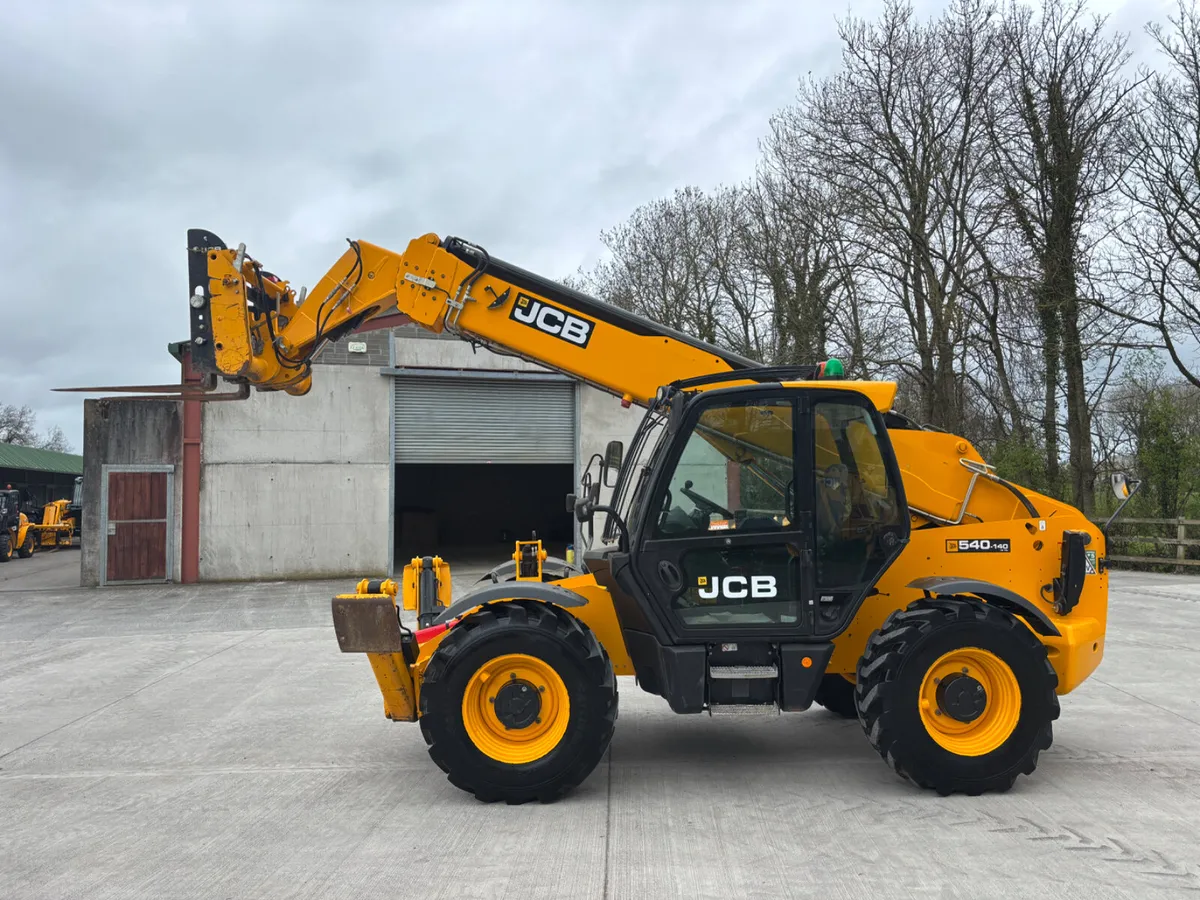 2022 JCB 540-140  (2750 Hours) - Image 1