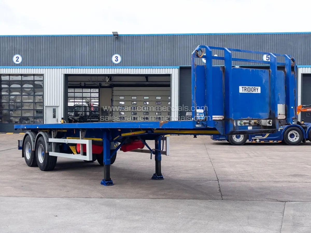 2014 MONTRACON URBAN FLATBED TRAILER - Image 1