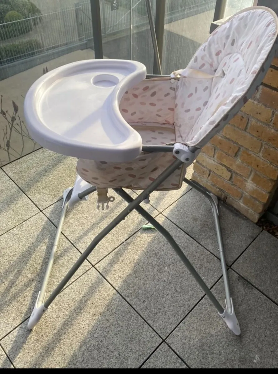Baby high chair - Image 2
