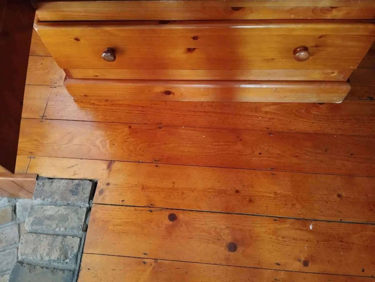 Pine wardrobe - Image 3