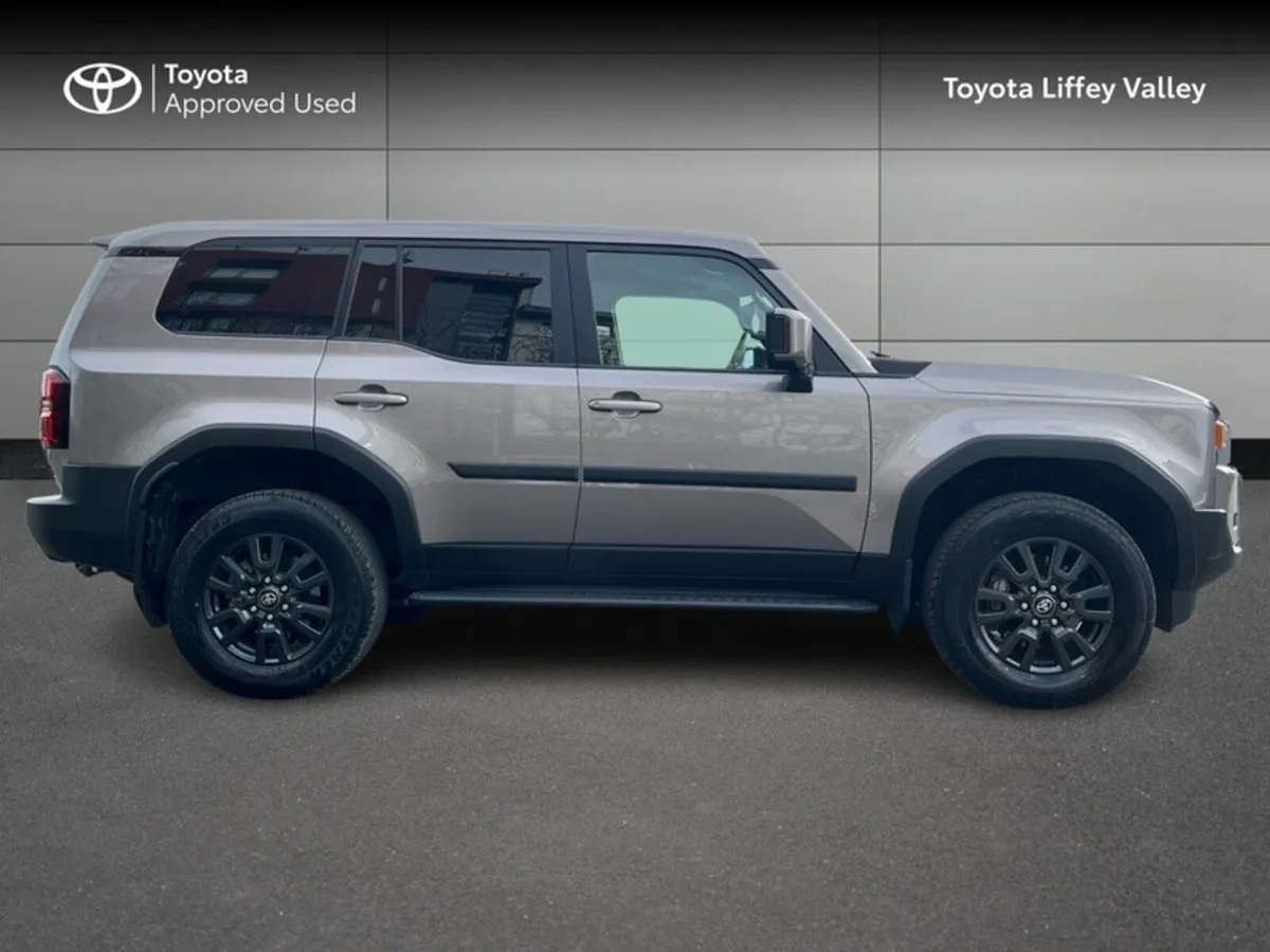 Toyota Land Cruiser Land Cruiser (N1) - Image 3