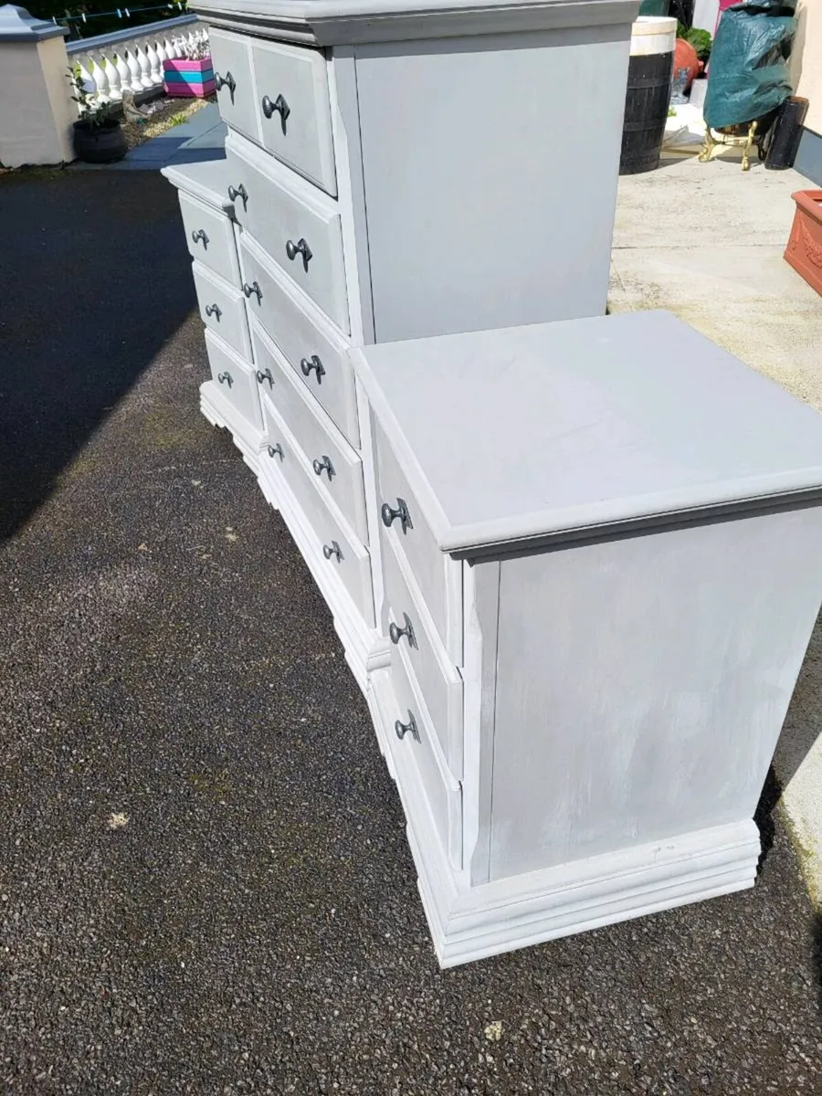 Superb set of chests of drawers - Image 4