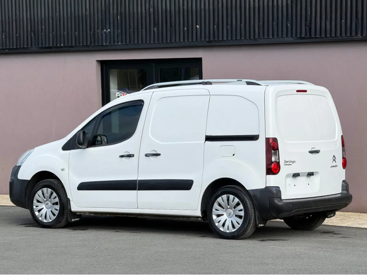 Citroen Berlingo BEST VALUE BERLINGO €7995 no VAT - Image 4