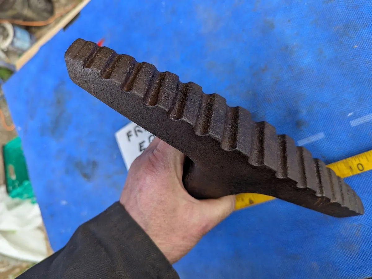 Grooving Stake - Image 2