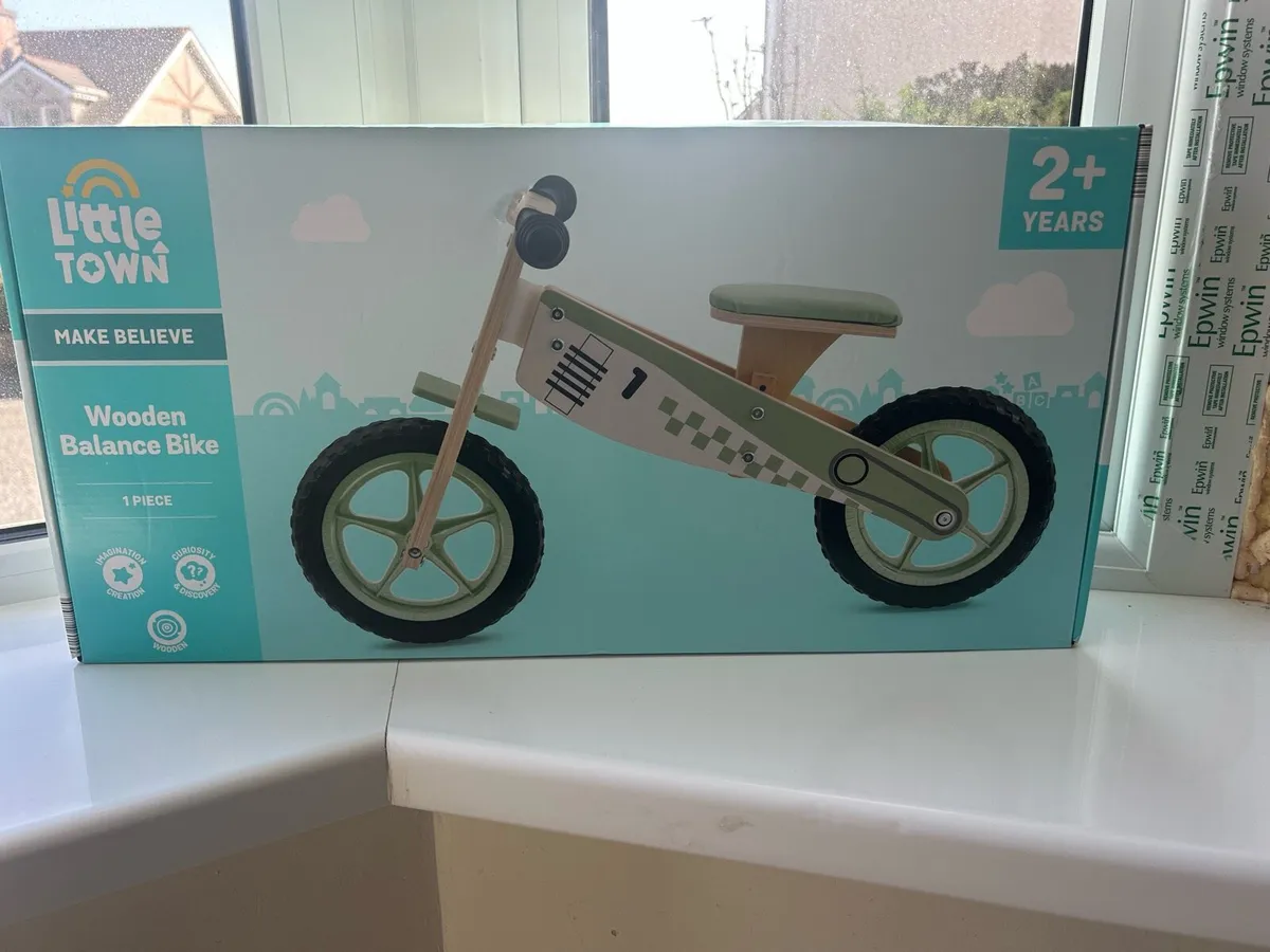 Little Town wooden balance bike - Image 1