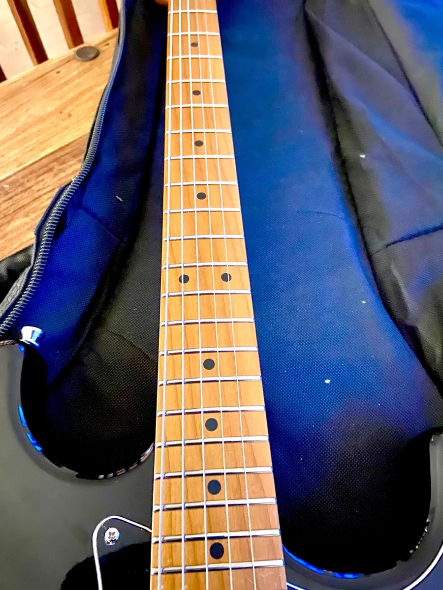 Jet Js300 Stratocaster - Image 3