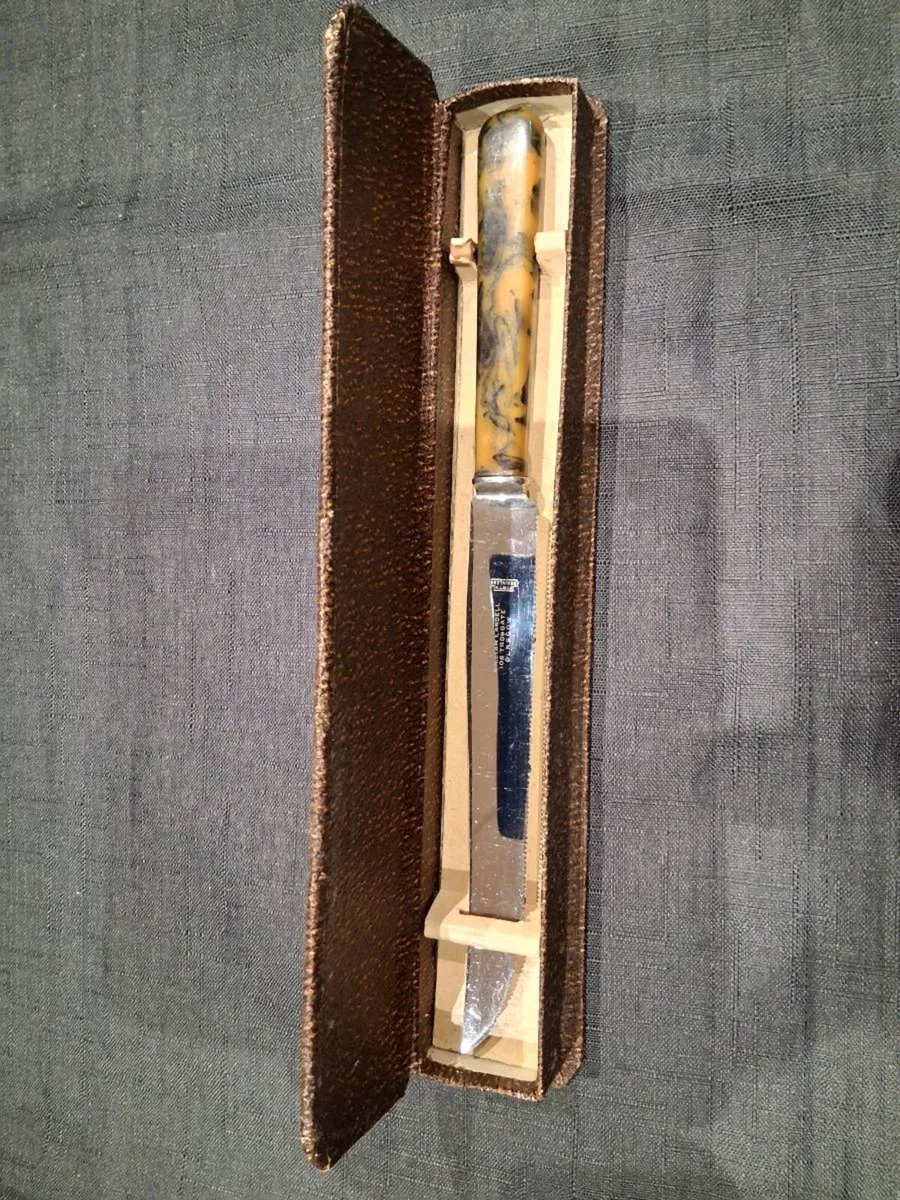 William Landell Boxed Knife - Image 1