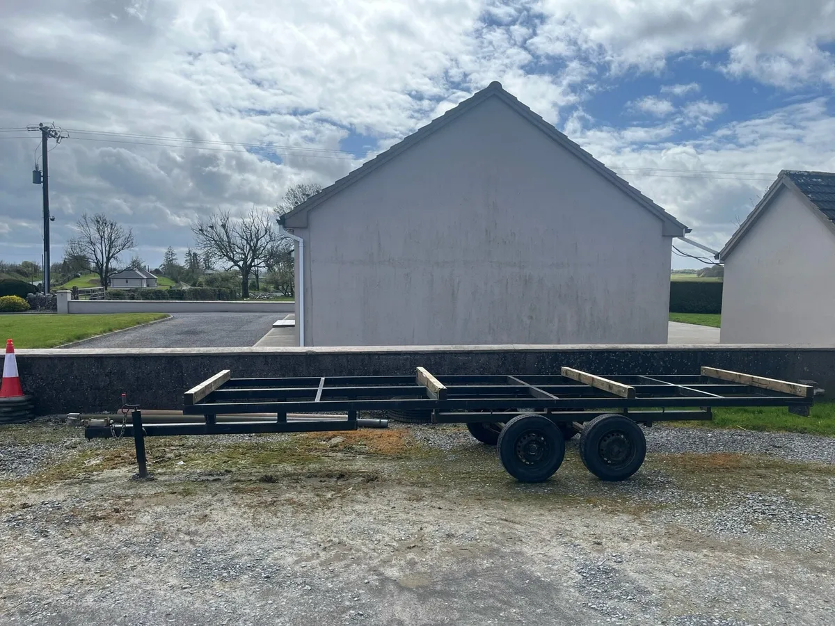 18ft Long Trailer - Image 2