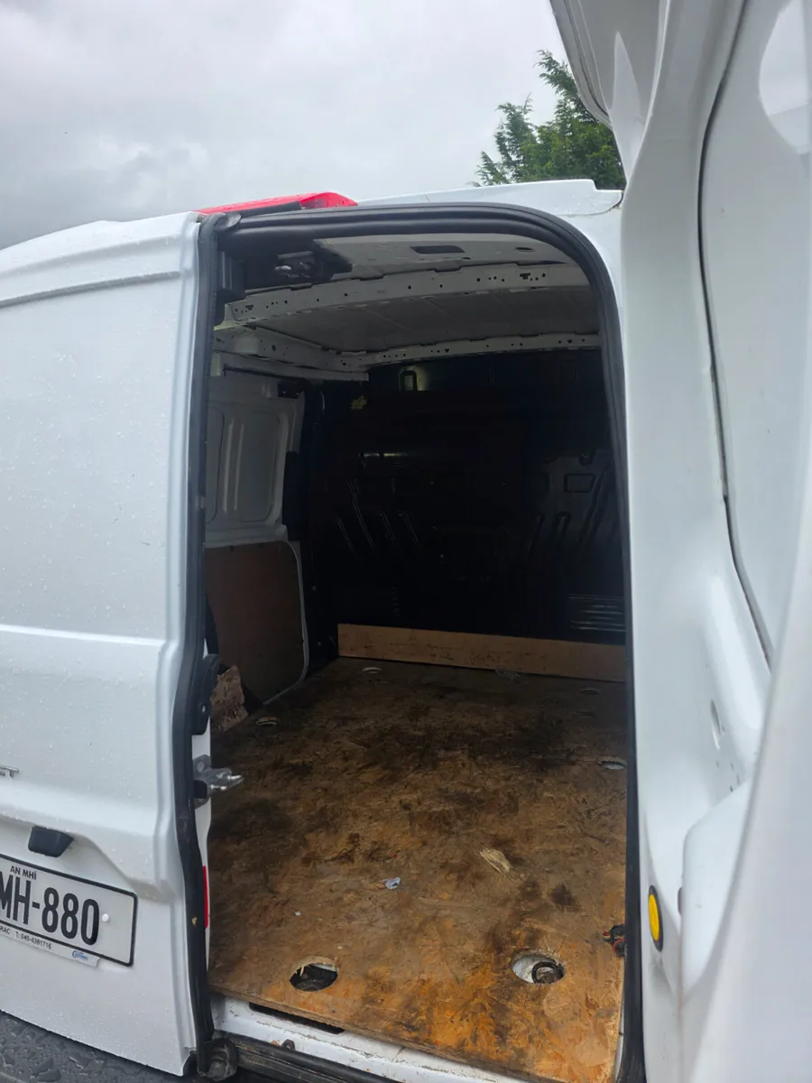 Ford Transit 2015 - Image 2