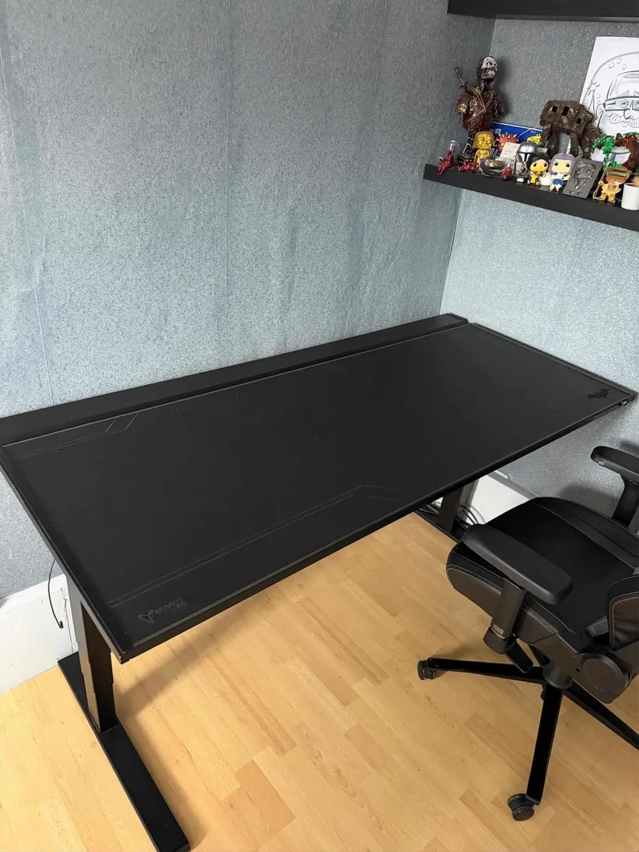 Gaming Desk and Chair - Image 4