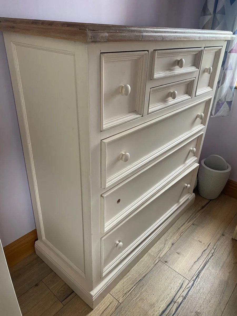 Bedroom Caninet - Image 2