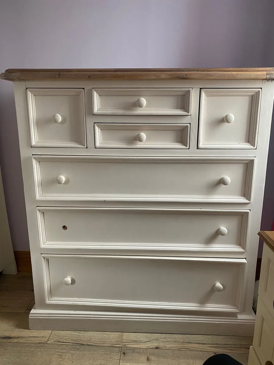 Bedroom Caninet - Image 3